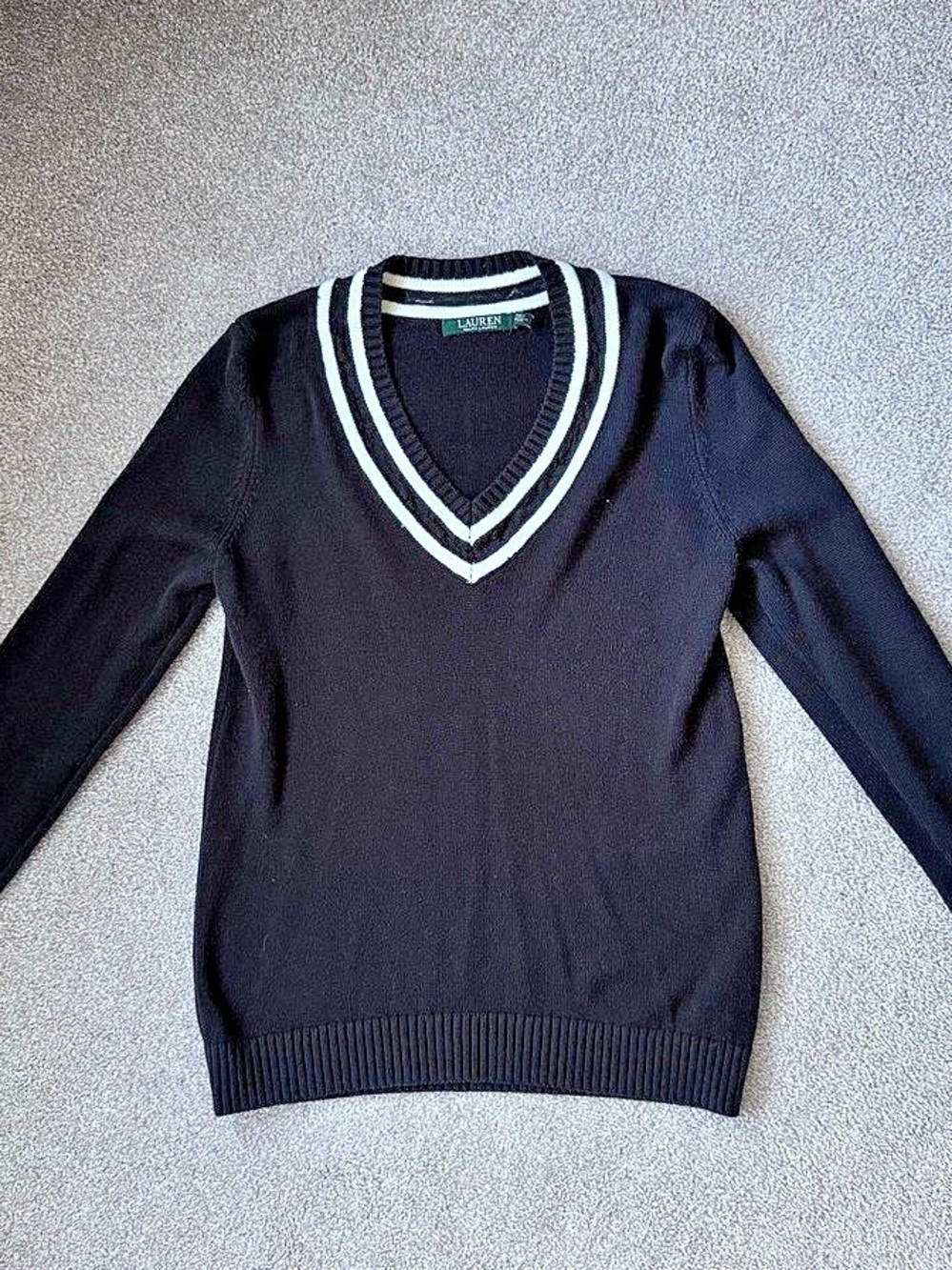 Lauren Ralph Lauren Women's lace trim V-Neck Sweater in Black & White Size Mediu